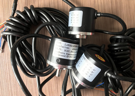 ������ӿƼ����Ƶ�����λ�Ƃ���������Щ���c��