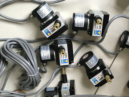 �x��ֱ��λ�Ƃ�����ע�������